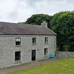 Wild Atlantic Way Historic House In The 2 Night Min Feriehus