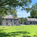 Wild Atlantic Way Historic House In The 2 Night Min * Burren
