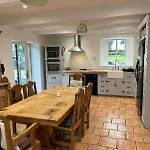 Wild Atlantic Way Historic House In The 2 Night Min * Burren