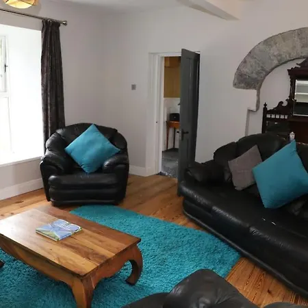 Wild Atlantic Way Historic House In The 2 Night Min Holiday home *
