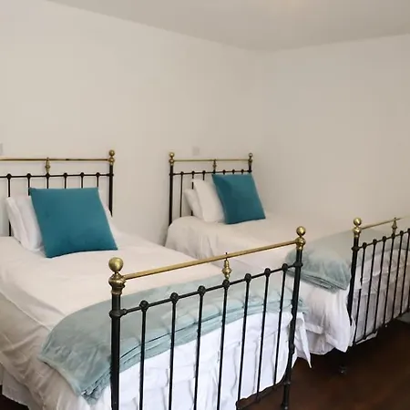 Wild Atlantic Way Historic House In The 2 Night Min Ferienhaus