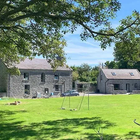 Wild Atlantic Way Historic House In The 2 Night Min * בורן