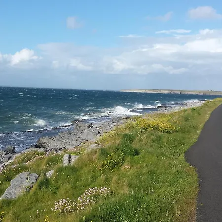 Ferienhaus Wild Atlantic Way Historic House In The 2 Night Min Karstlandschaft Burren