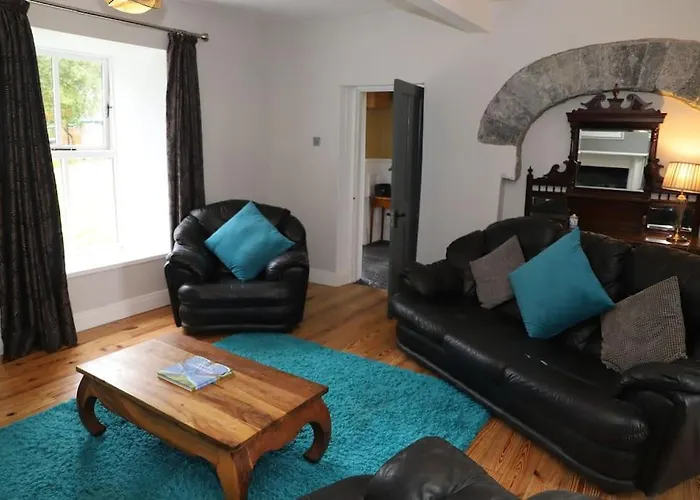 Wild Atlantic Way Historic House In The 2 Night Min 펜션 *