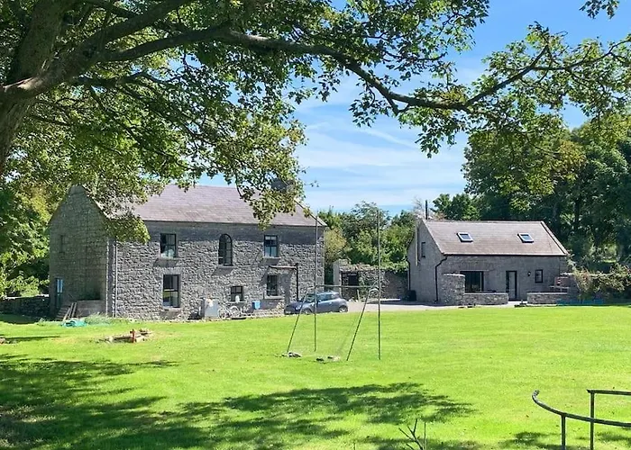 Wild Atlantic Way Historic House In The 2 Night Min * 버른